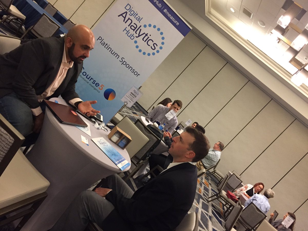 Semphonic's tweet image. #teteatete happening now @ #DAhub #measure day one on one #digitalanalytics #geeks