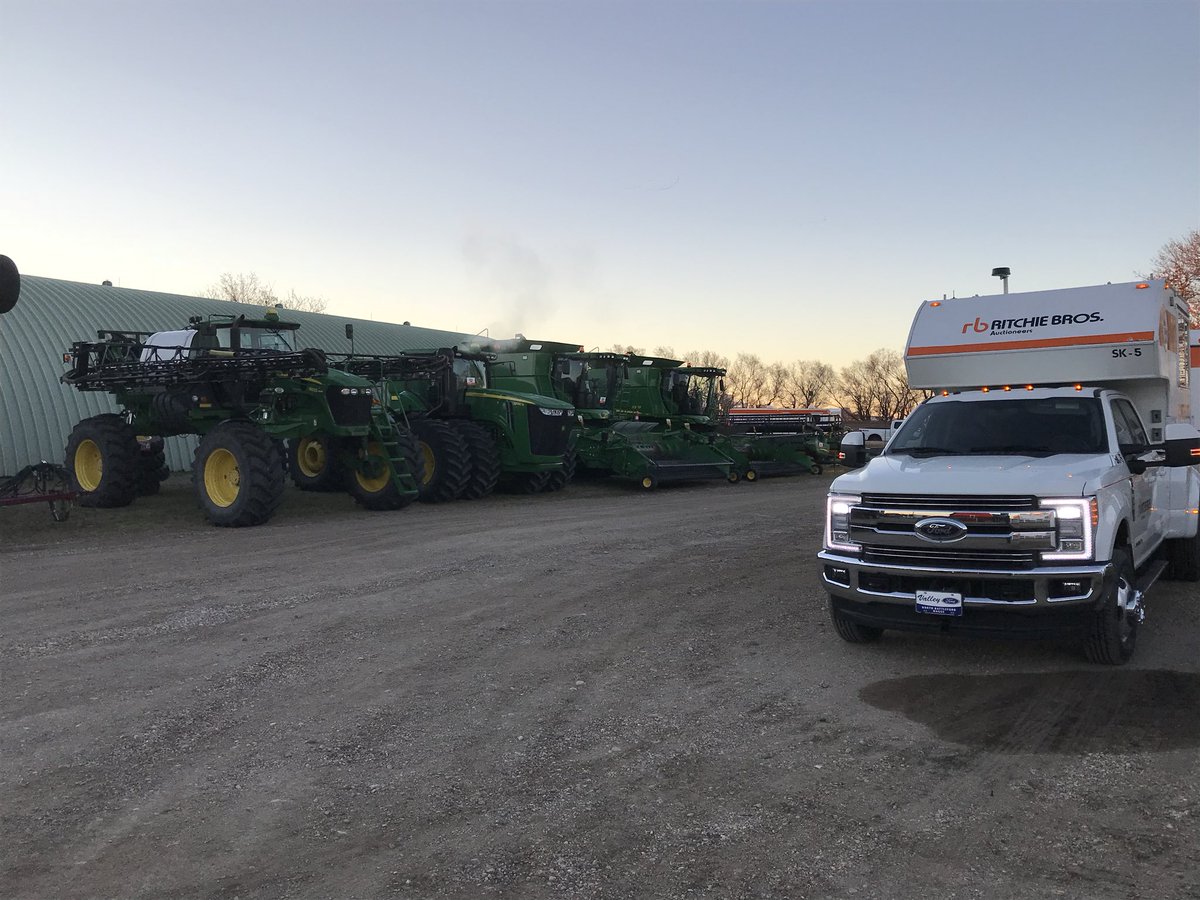 Auction Day!! Some great equipment and antiques at Dad’s sale today. <a href="/RitchieBros/">Ritchie Bros.</a> #farmauction #diamondviewfarms