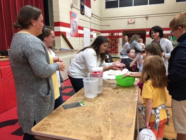 A HUGE Thank you to the families, teachers, and especially Dr. Tammy Lee from ECU and her Elementary Education Science Methods Students for a fun filled evening of #SpookyScience!!! <a href="/PCS_NC/">Pitt County Schools</a>