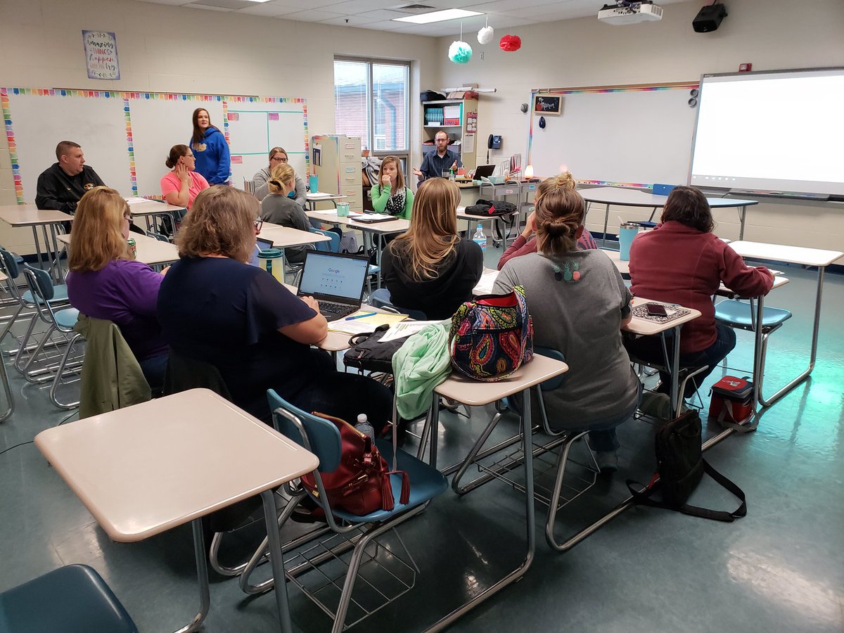 JDSmith343's tweet image. WC teachers collaborating K-12 about student learning and closing gaps. Great job PD committee for the plan. #wildcatstrong #wclearns
