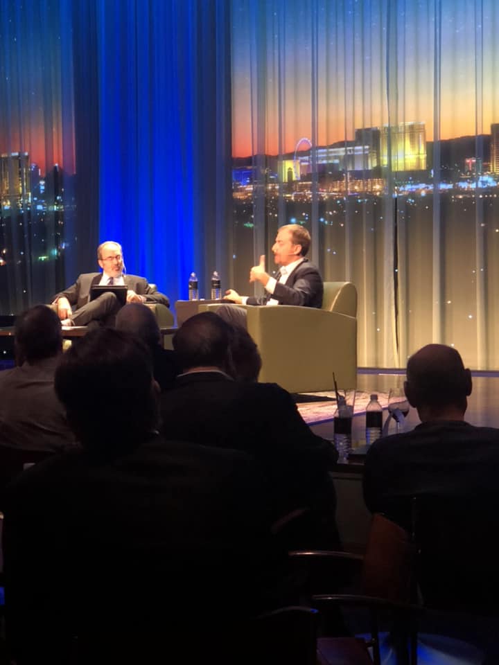 klynam's tweet photo. Great @TheNVIndy event with @chucktodd Illuminating info on Americas electorate and dare I say even optimistic outlooks from the cynical ones! If you aren’t a sustaining member of the NVIndy, be one. The future of journalism is here. #IndyForums #ThoughtsFromLynam https://t.co/gvOD6diiUB