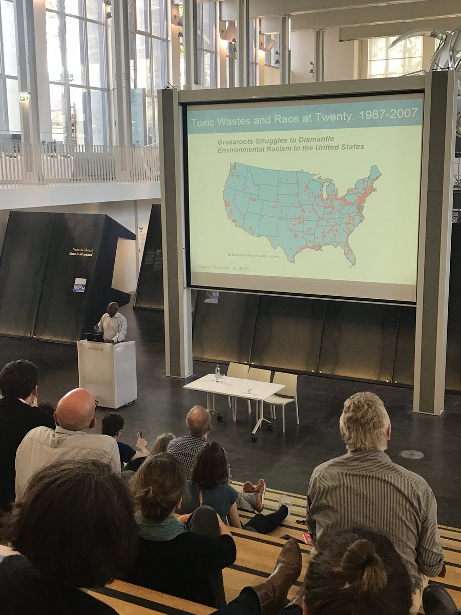 haztravrcc's tweet photo. "They named it environmental equity, we continued using the term environmental (in)justice!" Thank you @DrBobBullard for your passionate talk on the continuation of environmental racism in the US! #haztrav #envhum #envhist https://t.co/dLPcJm71Ov