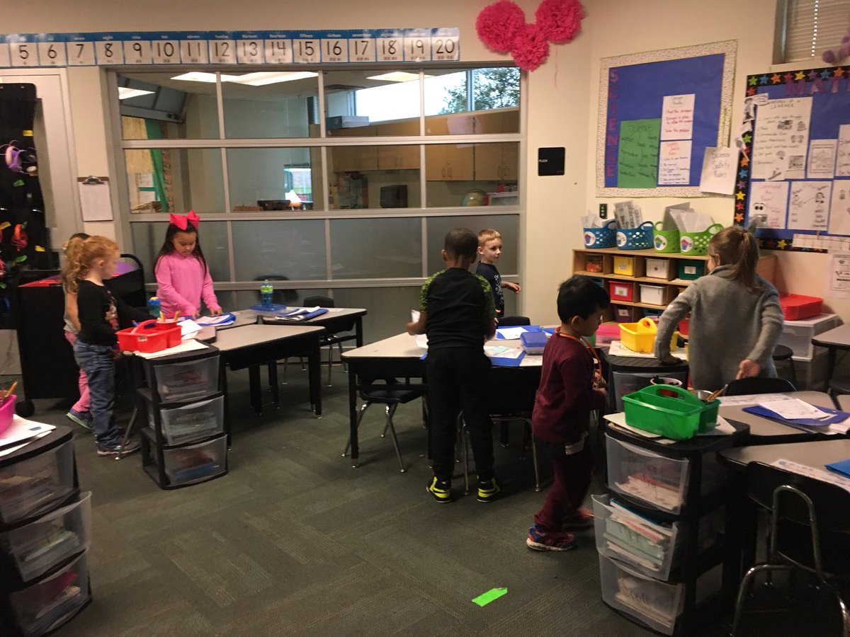 mrs_slimmer's tweet photo. Gallery walk to show off our favorite writing piece from the month. Such a celebration! @Hughes_Hawks @NorthwestELA https://t.co/MjEDXSgpUw