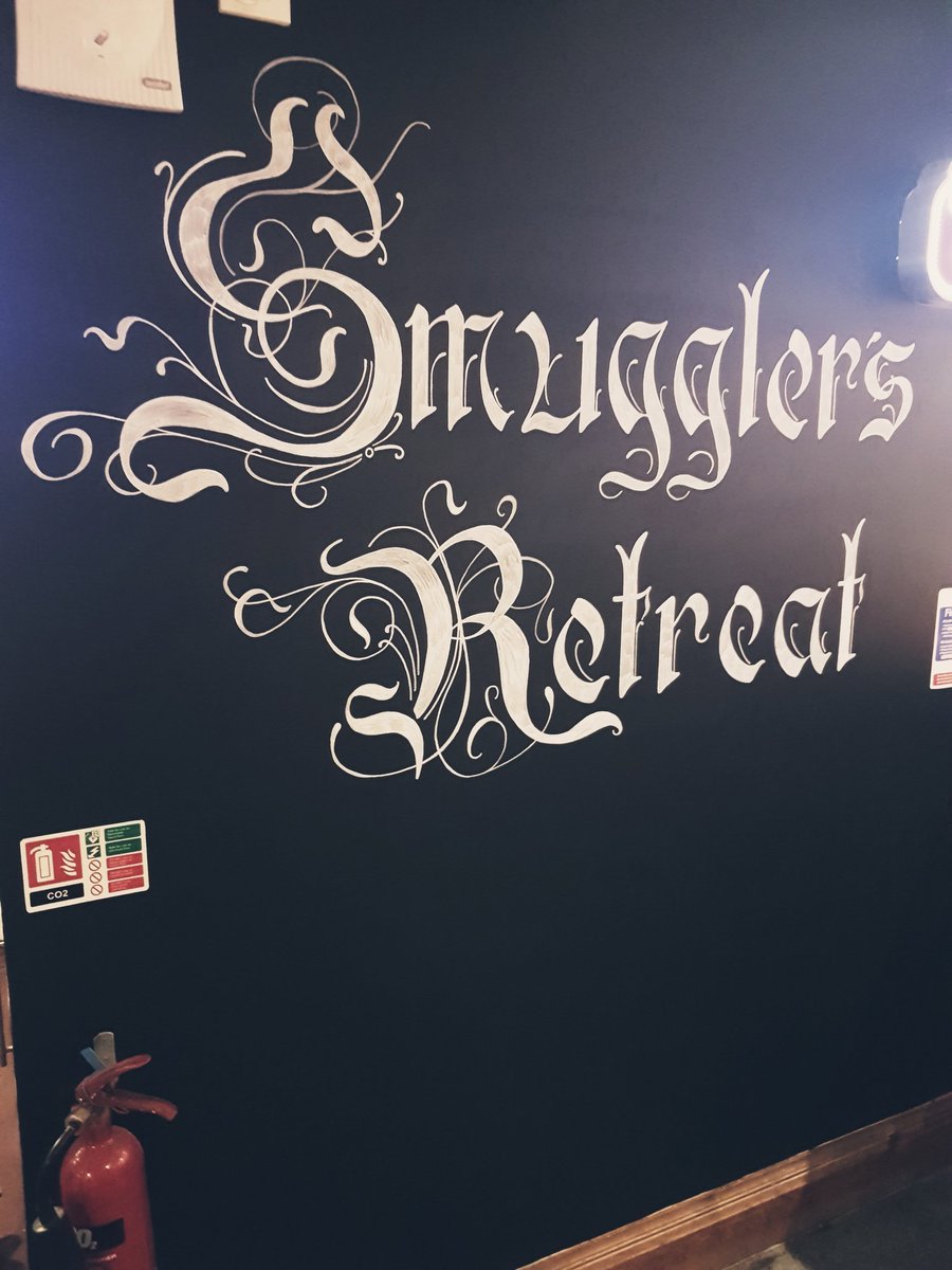 LizPhasey's tweet photo. All of @SmugglersTT @Smugglers16 "yellow" bar walls have gone .... and replaced with some of my scribbles @JoGolding6 @JoWatling @BenHBTT @coorslightuk @carling https://t.co/Qxxb97OvGG