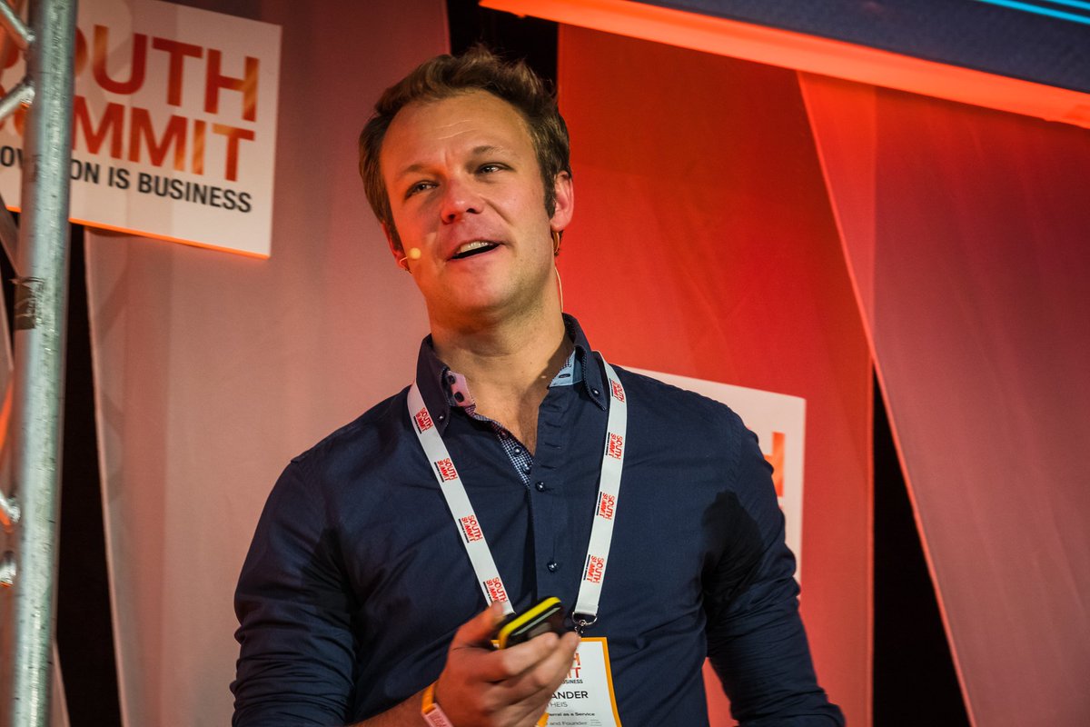 alexandermtheis's tweet photo. Muy felices de haber ganado en la categoría de Content and Channels en el #SouthSummit18 de este año en Madrid. https://t.co/1zYa4gX9d1