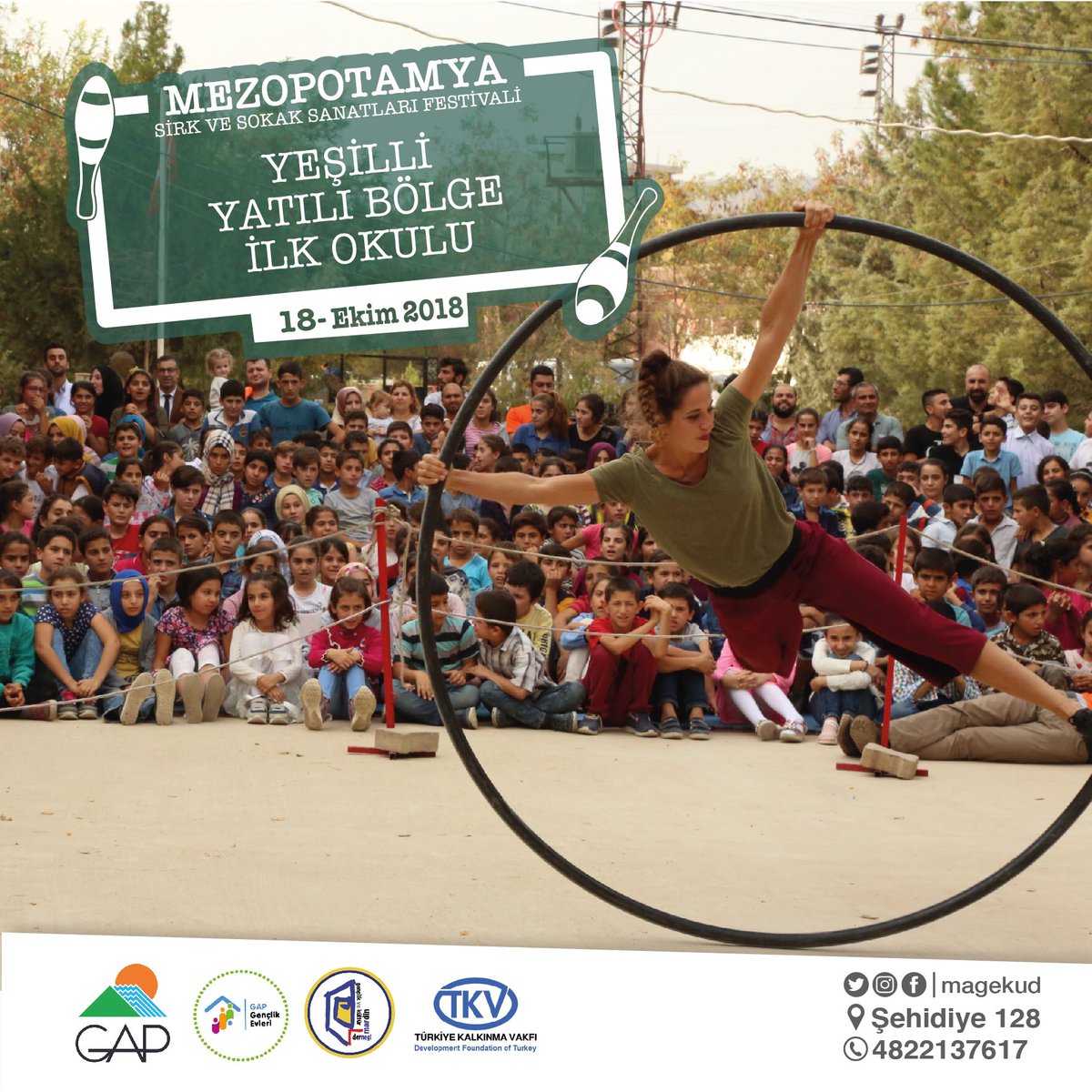 msssfest's tweet photo. #Msafest YEŞİLLİ ve ÖMERLİDE Festival süresince farklı ilçelerimizde sahne alacak olan sanatçılarımız, geçtiğimiz gün 4 farklı okulda çocuklarla bir araya geldi.
Msafest, Bir Çocuk Bir Dünya Mutluluk sloganıyla çocukların yüzündeki tebessüm olmaya devam ediyor! 
#yeşilli #ömerli https://t.co/PZsCDwjYdg