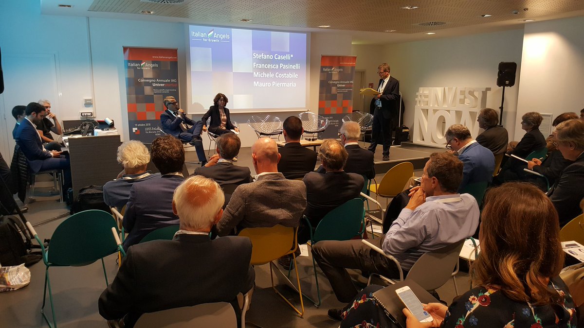 LVentureGroup's tweet photo. Michele Costabile: la LUISS ha in progetto di lanciare un Club di business angel riservato agli Alumni Luiss. Una forma di investimento ed in contemporanea di giveback.
@Giannilostorto @italianangels @EnLabs #IAG https://t.co/tHEYq5YPff