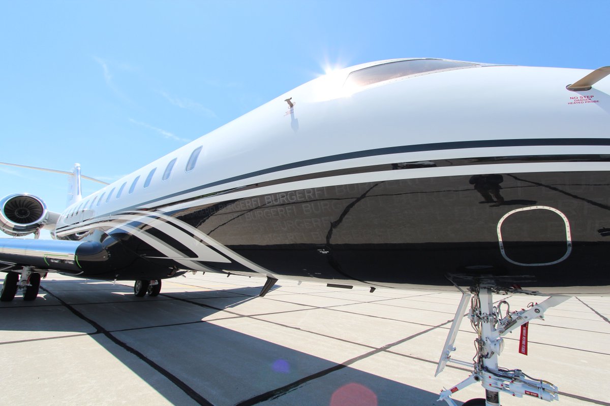 DuncanAviation's tweet photo. What happened when @BURGERFI came to us with their Global Express? Watch the video to find out! #AircraftPaint
Click here: https://t.co/SRea9sE2F6 https://t.co/Bi6ZagZk6Q