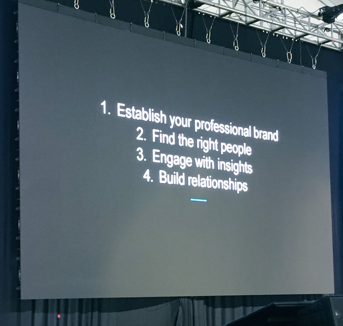 LinaEcheverri's tweet image. How to you build your personal branding @elvisrun #WebCongress @AdmonURosario @Rosario_GSB