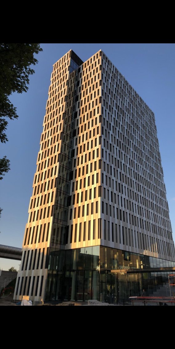 Voordat we het weekend ingaan nog wat mooie plaatjes van het opgeleverde Postillion Hotel in Amsterdam. Ziet het er niet mooi uit?