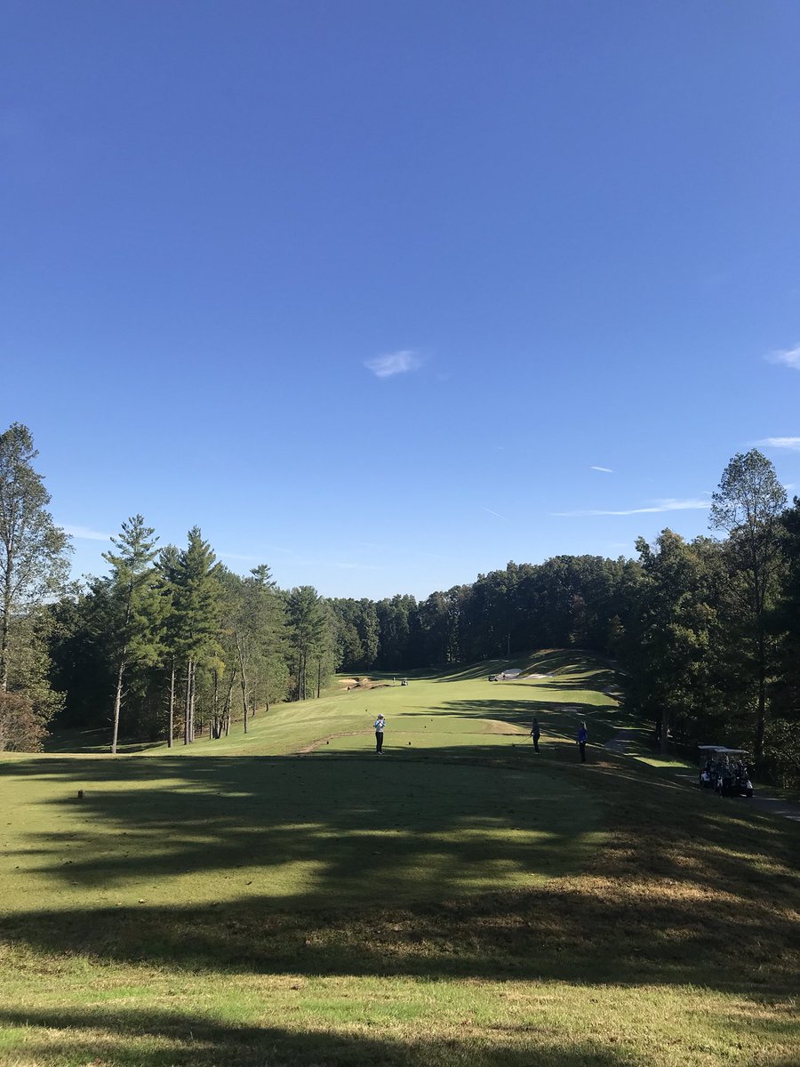 Great morning for both teams to make the trip to Dale Hollow for some practice! Men and Women have got their last tournament coming up at the start of next week! #FTF