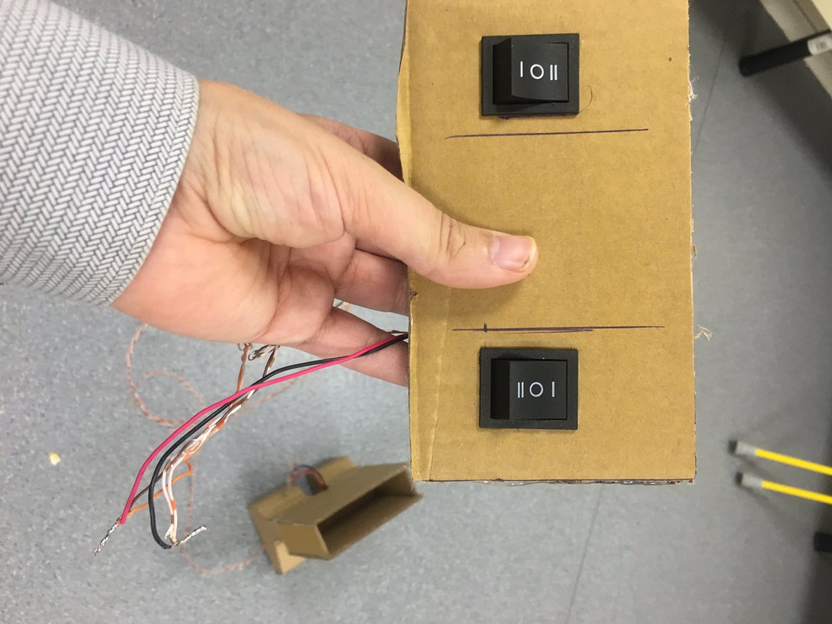 SJCRobotics's tweet photo. Lower school robotics club start building a cardboard robot this week. Two motors wired into two tilt switches. @SJCRobotics @SJCSouthsea #edutech https://t.co/qFUa22Uxow