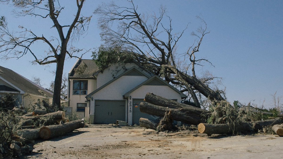 VersBranding's tweet photo. The Vers crew is in #PanamaCity this week with @MRestoration, witnessing some of the devastation from #HurricaneMichael firsthand. https://t.co/LIsOdWnpBt