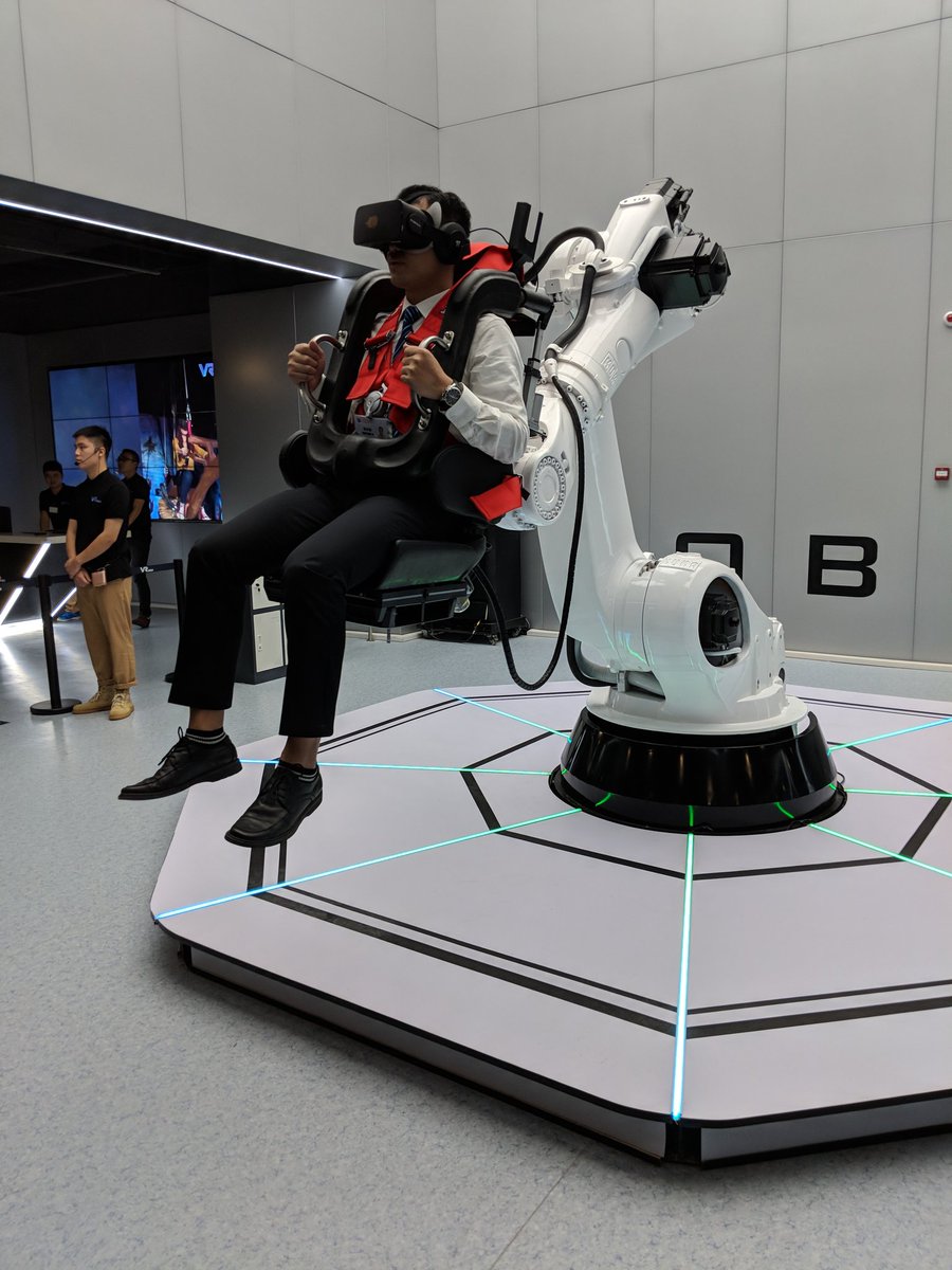 vr robot arm