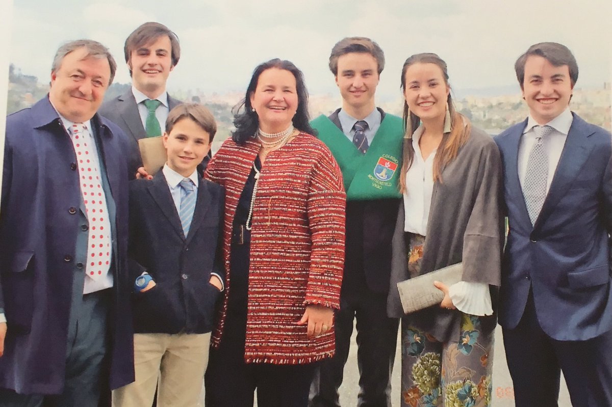 manocharamos's tweet photo. #PostcardsForMacron #Fcom93 unav https://t.co/xM6OEOwyAP