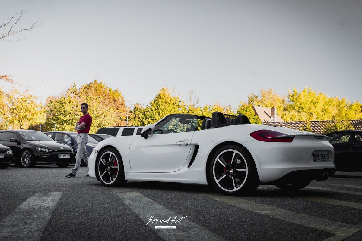 BurnandShot's tweet photo. @Porsche_France https://t.co/kmn6Pf1BiJ