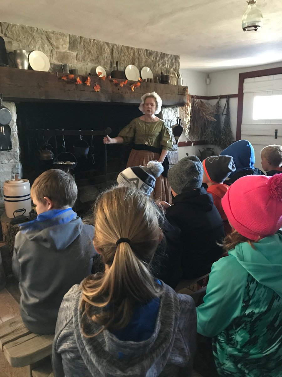 flyers4thgrade's tweet photo. Learning about John Johnston's Farm #melemflyerpride @flyers4thgrade https://t.co/tORxSOwOXS