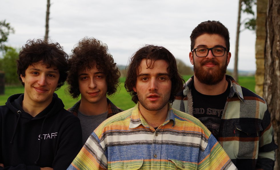 EXCLU - @JohnnyMafia1, garage rock limpide avec "Crystal Clear" :

bit.ly/JMafiaCrystal