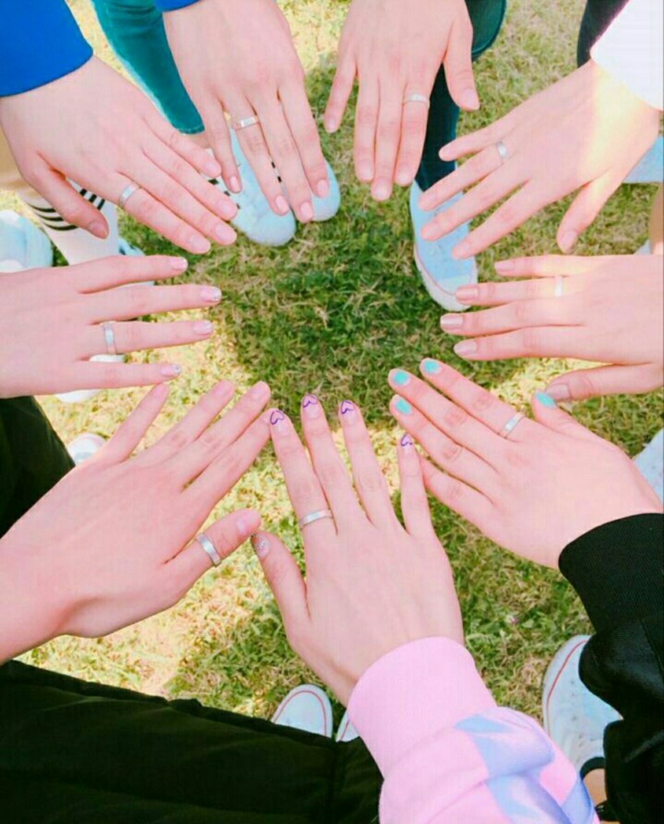 twice_ph's tweet photo. 3 blessed and wonderful years with @JYPETWICE @JYPETWICE_JAPAN . Though forever is a long time, but we wouldn't mind spending it by your side.

#happyTWICEday
#3YearsWithTWICE https://t.co/tHH7CTBsT6
