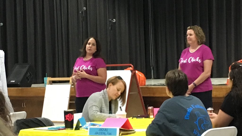 ArpISD's tweet photo. At this moment there are no children at Arp Elementary but today their teachers are engaged in professional development.   Thank you Chart Chicks for presenting to our teachers!  #ChartChicks https://t.co/y330OfRRPr