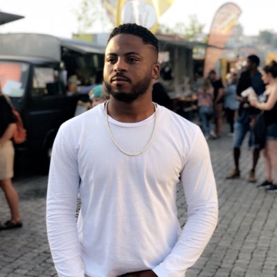 horiclenes's tweet photo. #NovaFotoDoPerfil https://t.co/Oft2hV1Xho