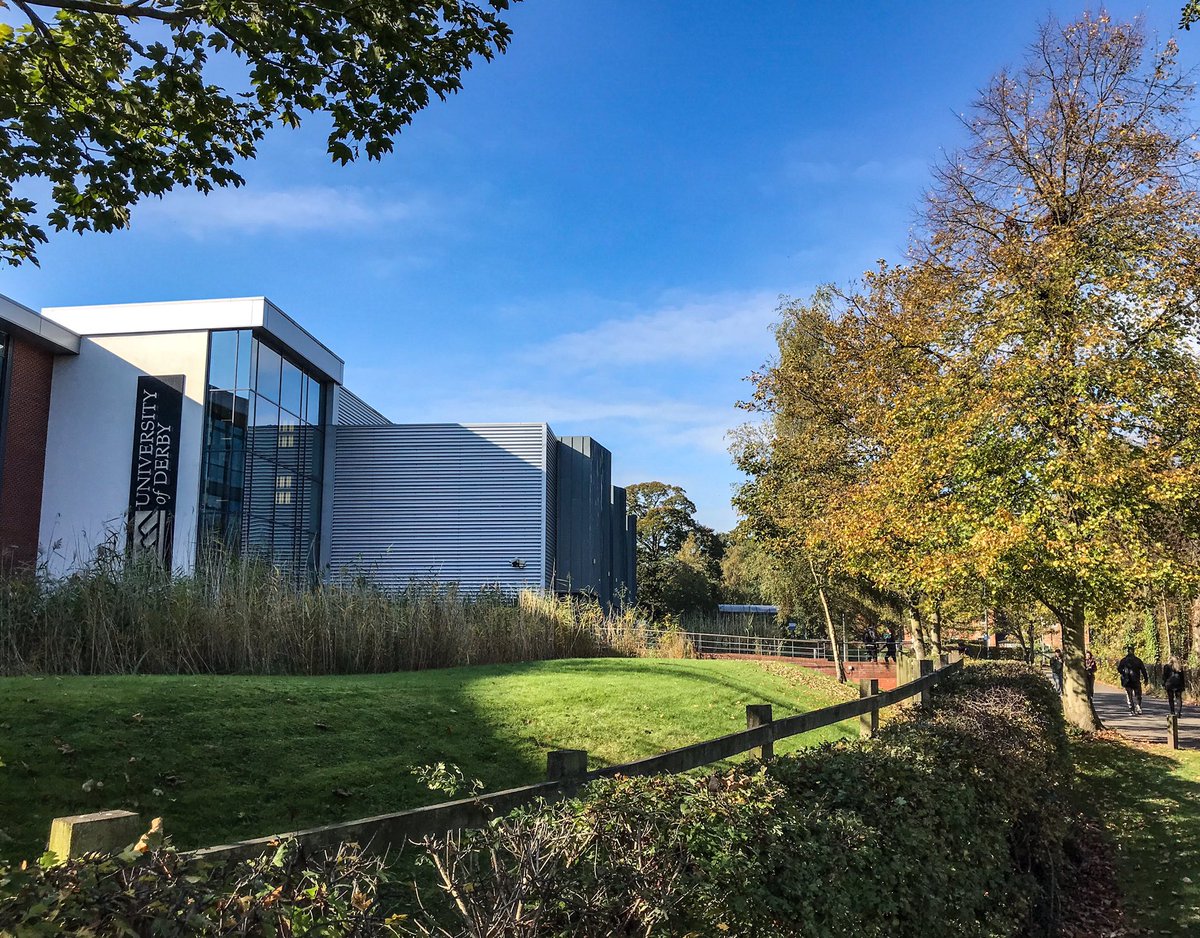 Take a moment to notice the good things in nature while walking between campuses <a href="/DerbyUni/">University of Derby</a> - it improves your mental well-being. Use <a href="/GoodThingsDerby/">Good Things Derby</a> for location based reminders and to map your good things.