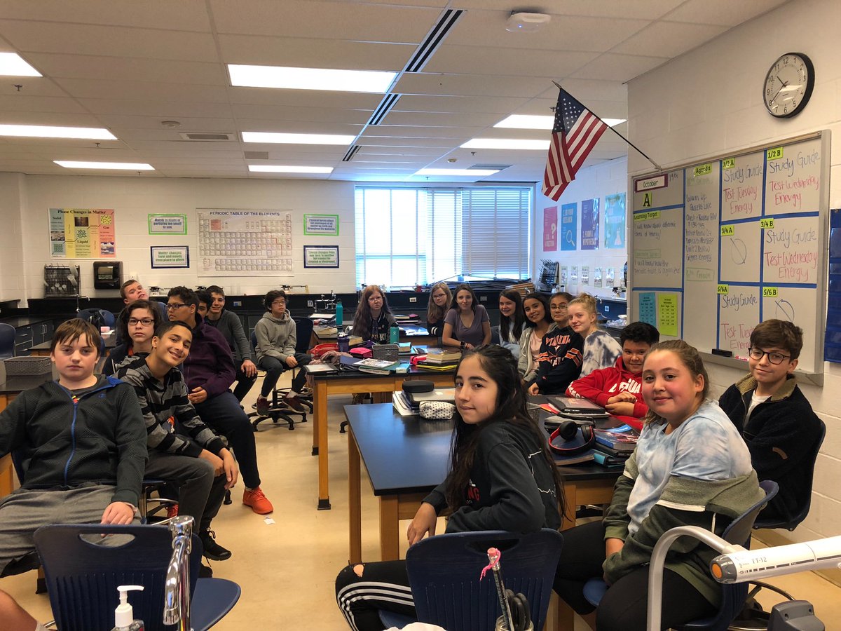 Today we had first advisory class to talk about how we can create unity at <a href="/mehms/">Mary Ellen Henderson Middle School</a> and in our community. So proud of their openness and willingness to share their ideas, thoughts, and opinions 📝 #allsystemsgrow #bettertogether <a href="/FCCPS/">Falls Church City Public Schools</a>