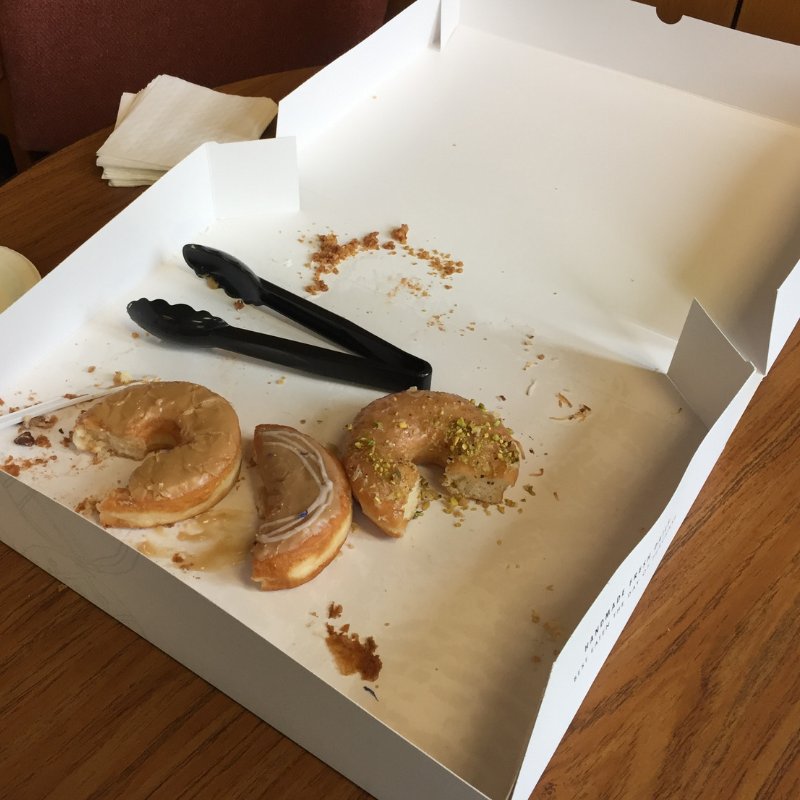 brock_library's tweet image. This is how we roll on #CanadianLibraryWorkersDay ... with @beechwoodinfo @BrockUniversity #librarylife Thank You @MarkOi