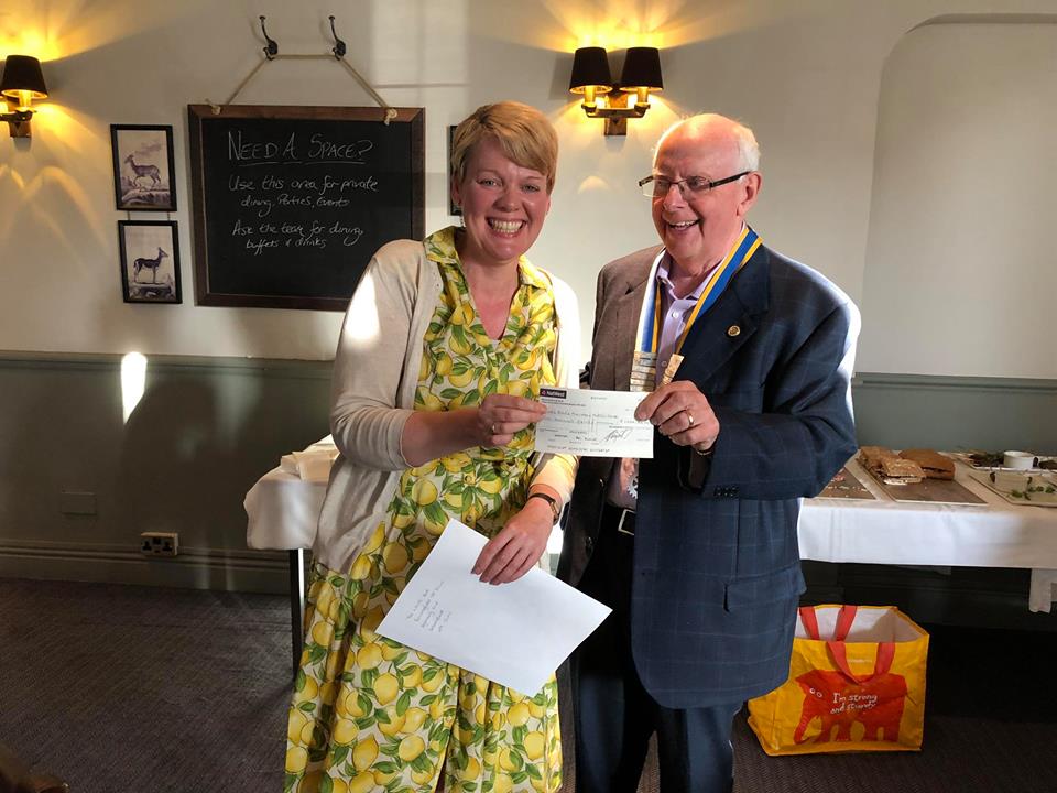 BfieldAuction's tweet photo. Beaconsfield Rotary President David J. Quinn presenting a cheque for one thousand pounds to ROALD DAHAL’S Children’s Charity’s Community Fundraising Manager, Ms NICKY WEST  
Thank you very much for the Kind Support to our First Online Charity Auction 2017. https://t.co/QXEcfPwBeR