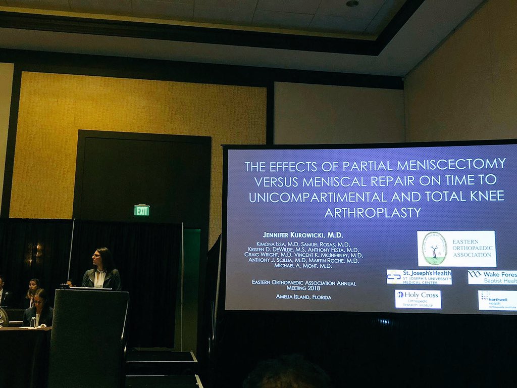 jennyk18_nj's tweet photo. It was an absolute honor and privilege to have the opportunity to present this work and receive the @EOAortho Ranawat Award at this years annual meeting. #EOA2018 #Dreamchasing #FBA #orthopaedics #OrthoResearch https://t.co/eZWTJYmN63
