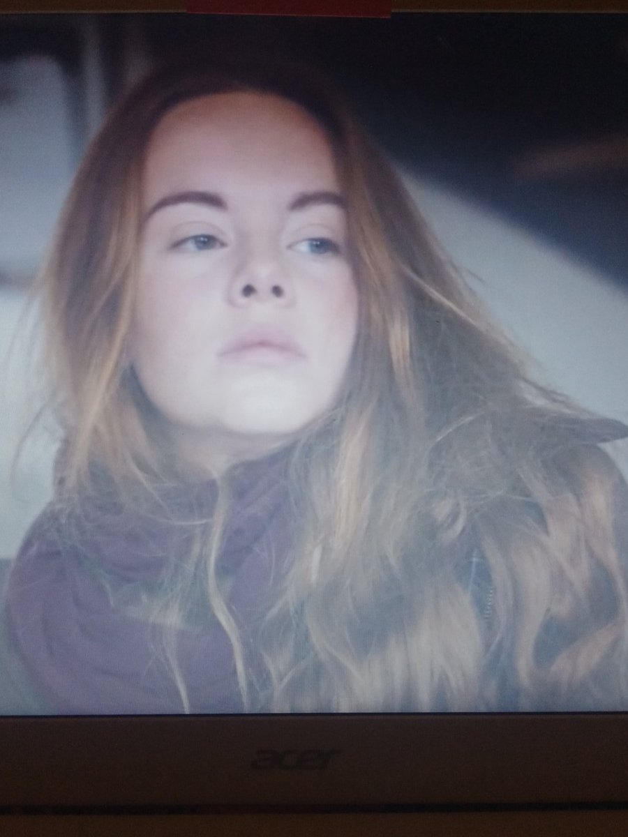 WooLin97's tweet photo. Эхххх, настольгия .
настроение  пересматривать Скам .
#skam #FridayFeeling https://t.co/9PBs3G5ri5