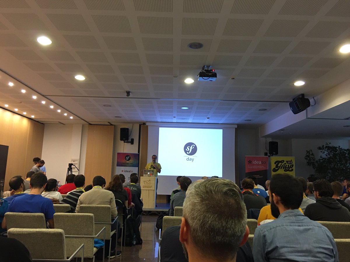 thebettinz's tweet image. So long and thanks for all the fish #symfony #symfonyday #symfonydayit @grusp @SymfonyDayIt