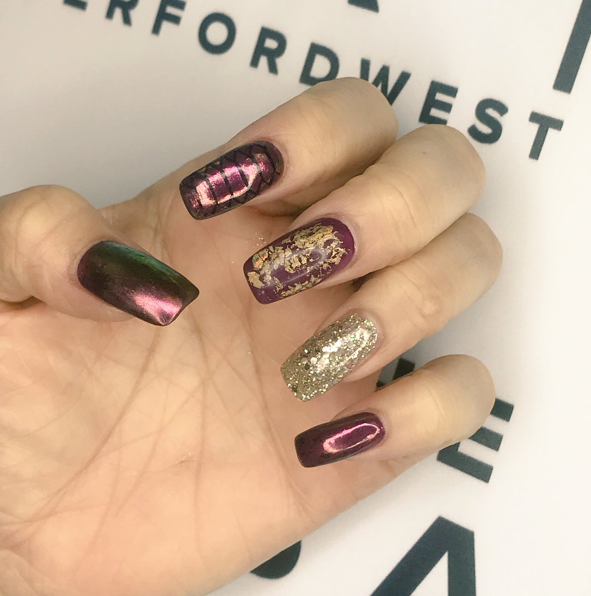 ThenailbarWales's tweet photo. Snake print set for the lovely Minh https://t.co/wPRmdgCIV5