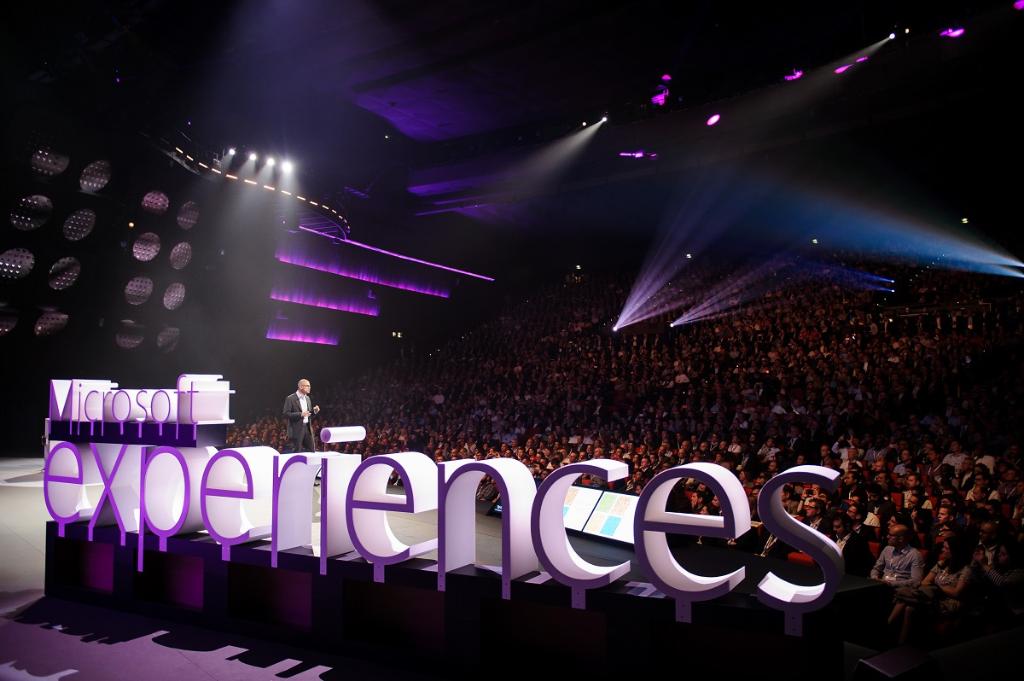 NetAppFrance's tweet photo. Retrouvez @sdecarpe aux @Microsoft Experiences 2018, le 6 novembre à 9h30 pour une prise de parole ayant pour sujet l' #IA au service de la transition industrielle https://t.co/gWIZRy7aXb #MSExperiences https://t.co/2F9UXOwtle