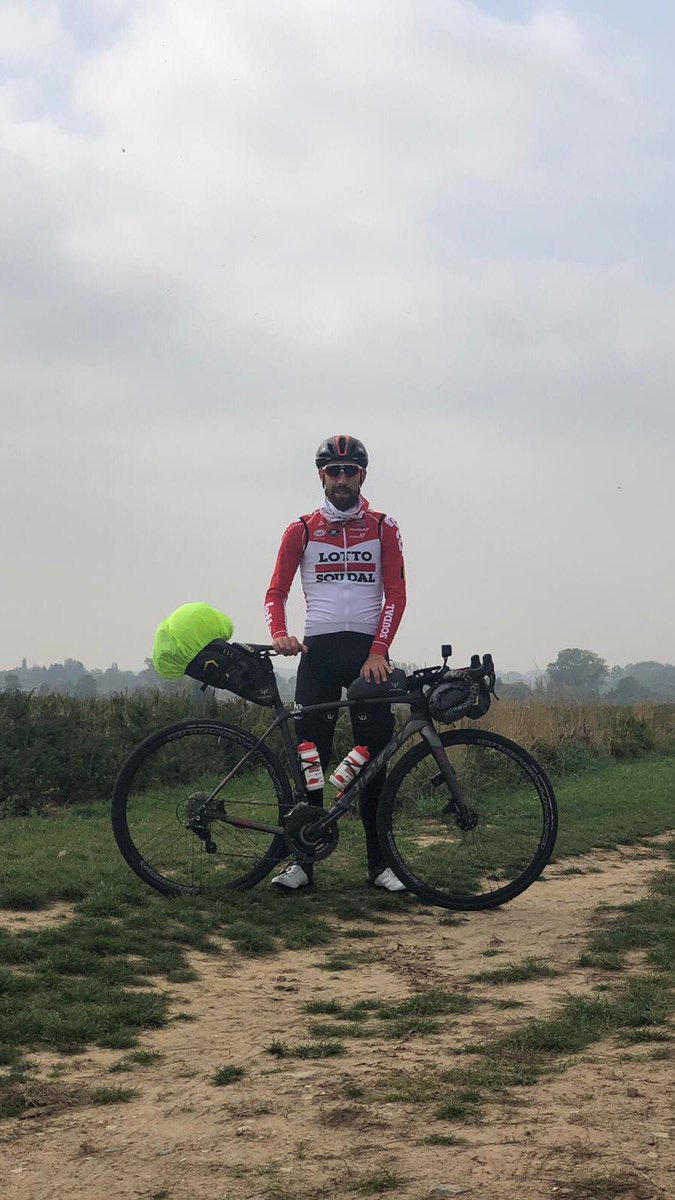 DeGendtThomas's tweet image. Day 6. Early start in the dark. Fast pace again and almost no stops. Flat tyre at 5km from the finish but happy we did this. Now time for some rest and vacation. Thank you @Tim_Wellens for the company and the great moments. 200km in 6h40. #TheFinalBreakaway