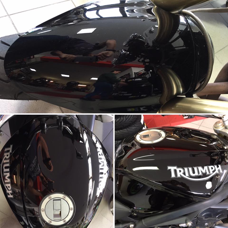 ELavcar's tweet photo. Petit tour chez @sudmotoservices pour un Poli-lustrage 🌟sur cette #Triumph #StreetTriple histoire de redonner le brillant d’origine ! Et toujours #nofilter 😎 !
#polish #polissage #lustrage #detailing #auto #moto Avec Carpolish Bouches-du-Rhône https://t.co/P8qfurhQtK