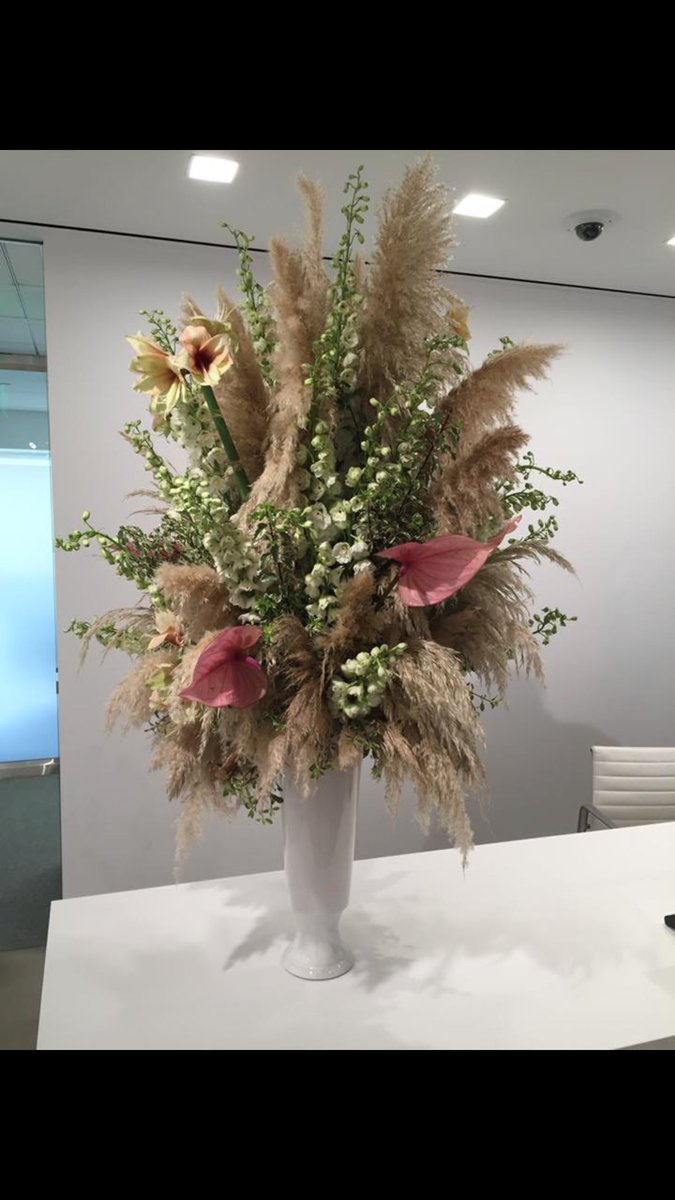 KaisEvents's tweet photo. Neutrals are all the rage these days. Understated beauty leading the 2018 fall season. Simple but exquisite materials are key to our elegant table settings.
Secure a spot for your event on our calendar. It’s going to be a very busy season. https://t.co/bXCwPgBlq2 https://t.co/QvgkNfnJ4d