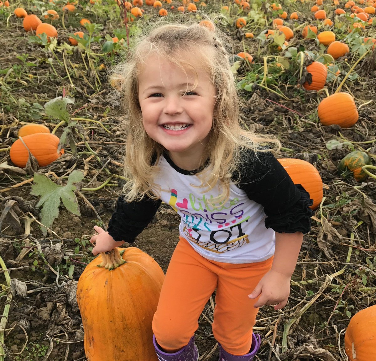 Let's get into the fall spirit! Check outs some places around San Diego to grab a pumpkin and take some cute photos 🎃🍂🎃 buff.ly/2EwwdN3
