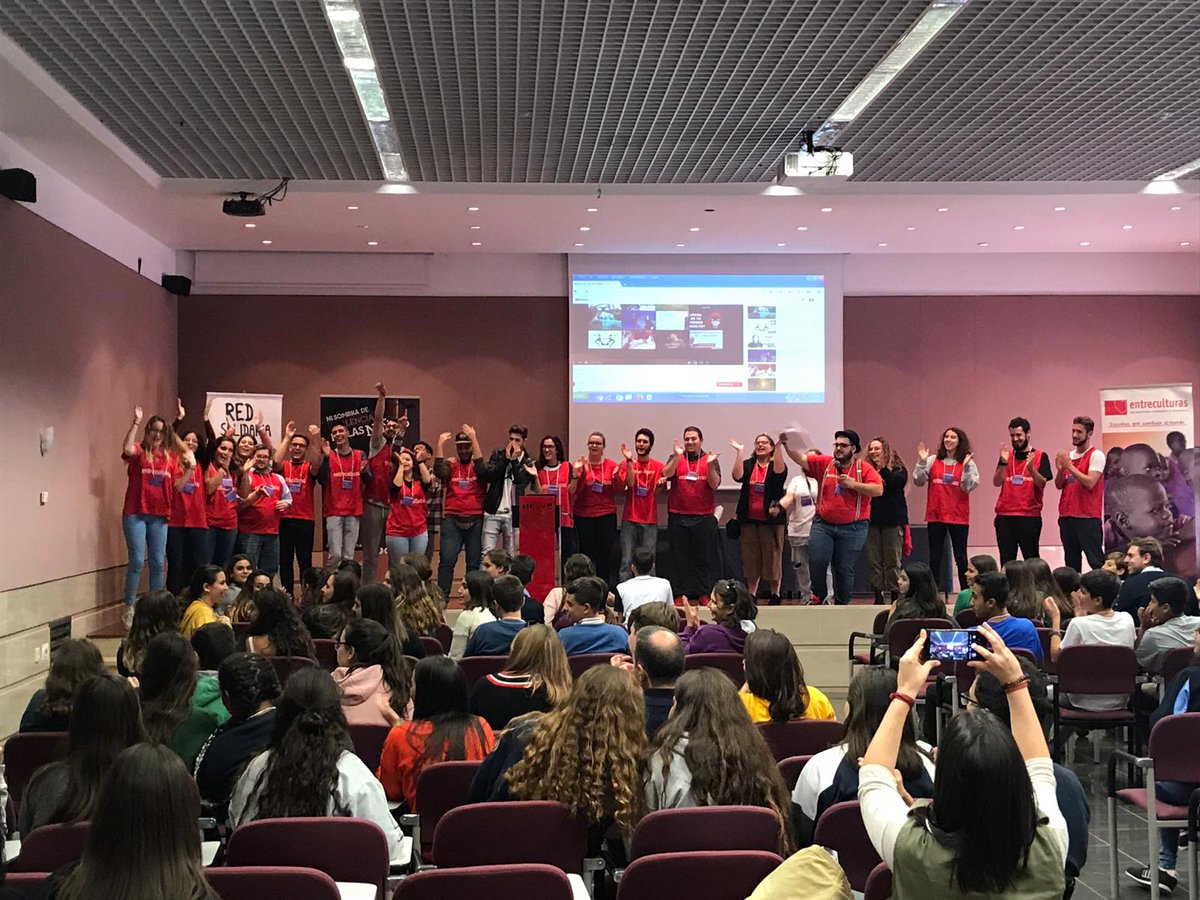 SAFALinares's tweet photo. Un año más un grupo de alumnas y alumnos y profesorado de @safalinares se reúne en la localidad malagueña de Mollina con compañeros y compañeras de centros educativos de SAFA y de otros colegios, para celebrar el encuentro de la Red Solidaria de Jóvenes-@Entreculturas https://t.co/9w5ChwVLLD