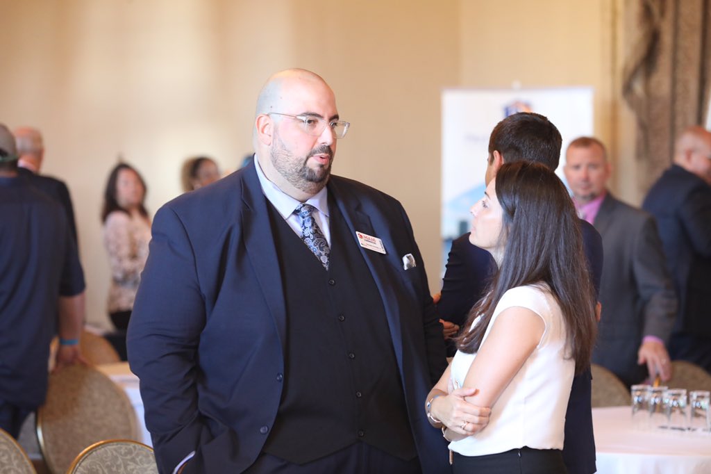 MIAMICommRE's tweet photo. Networking at #MiamiCommercialConference
#MIAMIRealtorsnewmi https://t.co/4gf2cTaQ8k