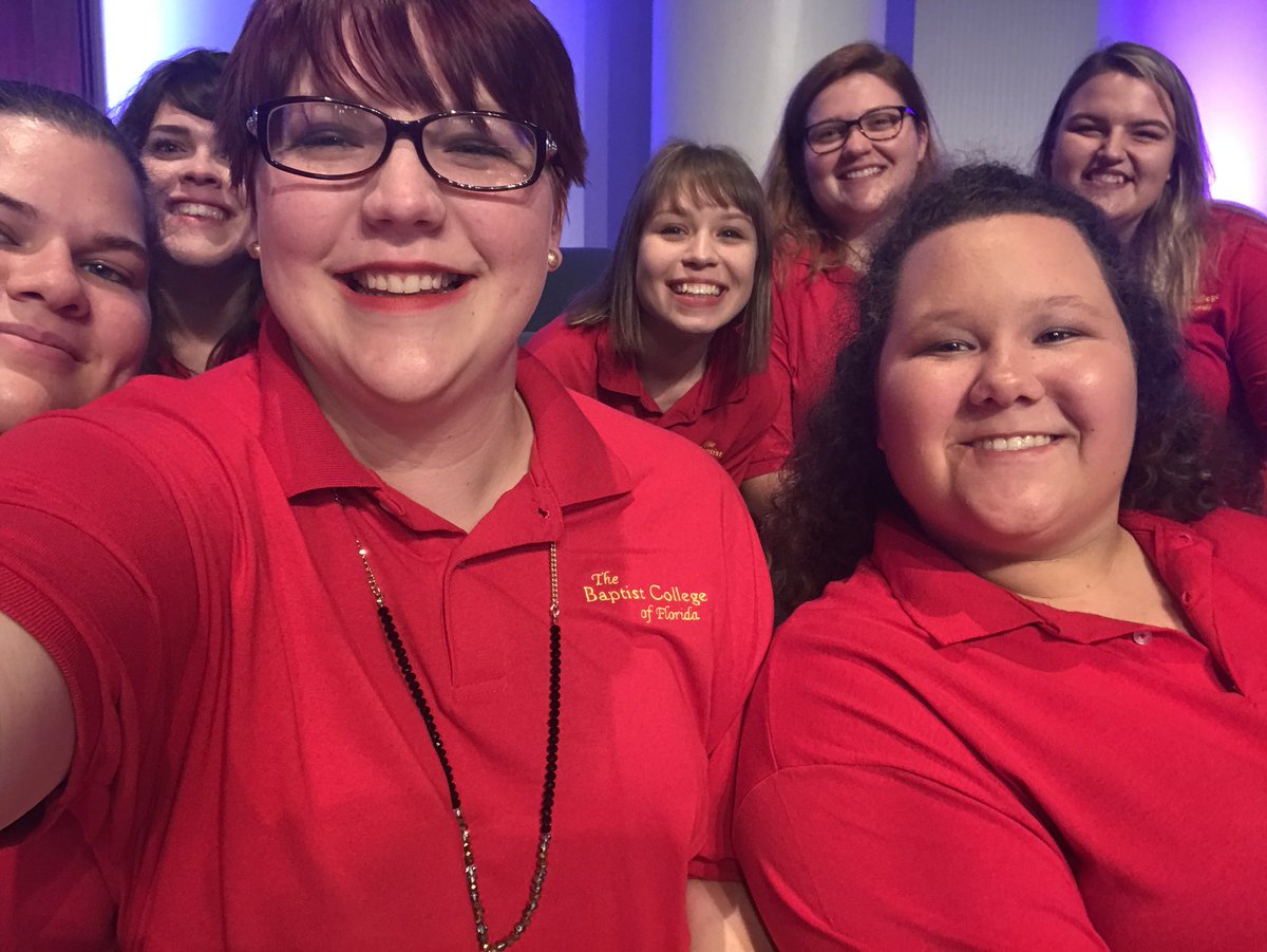 smharmon24's tweet photo. Singing our hearts out for the Lord! Also because BCF is pretty great! #bcfpreviewday https://t.co/ndNQOKRG7B