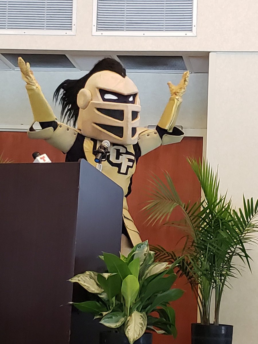 barbaratruman's tweet image. What&apos;s next in big data and smart communities? Just ask you know who #UCFDataSci