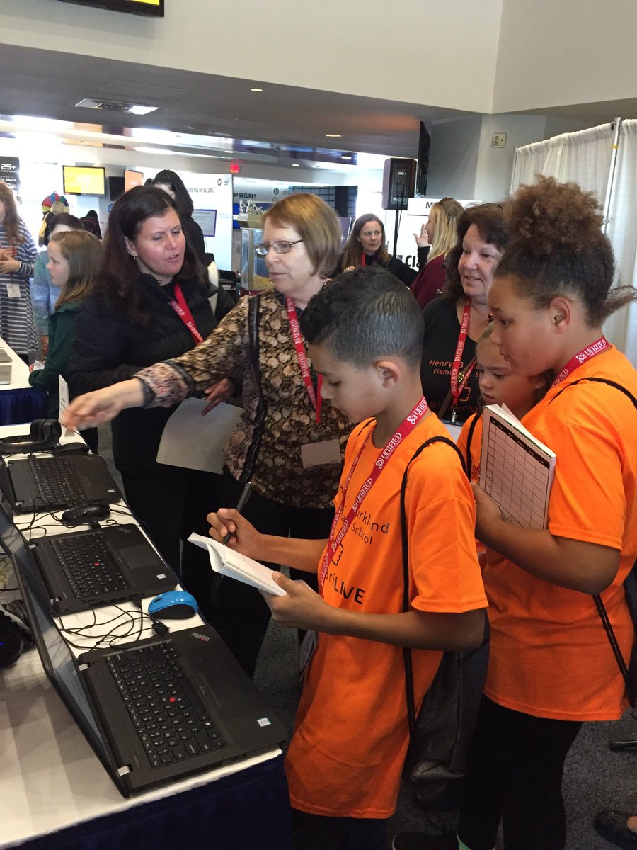 Students from @burrellelem share their #digitalstorytelling experiences. #MassCUE18 @masscue @FoxboroughPS