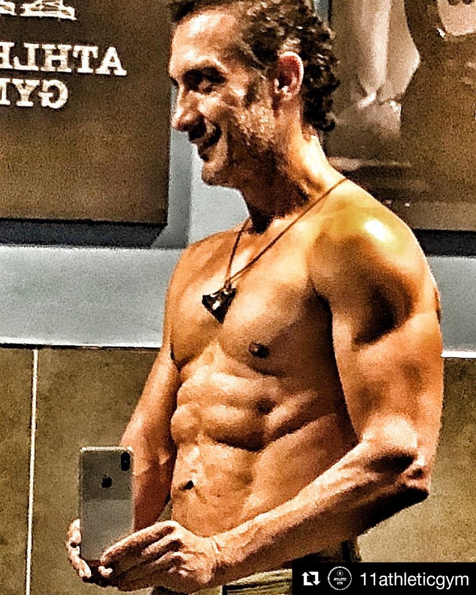 Kiraccilar's tweet photo. • @11AthleticGym :Endamın yeter @AliTufanKirac #ketogenicdiet #ikiöğünbeslenme #intermittentfasting #splitworkout #Kıraç https://t.co/wZf1qZzlR6 https://t.co/JLZq3wMtco
