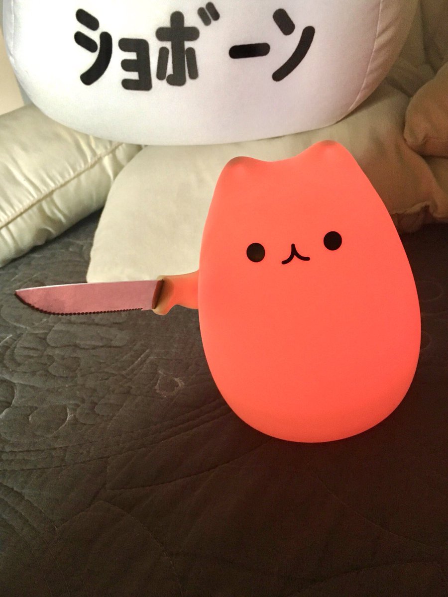 SpookySmoothie's tweet photo. #TryGuysForStreamys if the try guys dont win this imma snap https://t.co/iUBzaDjwxI