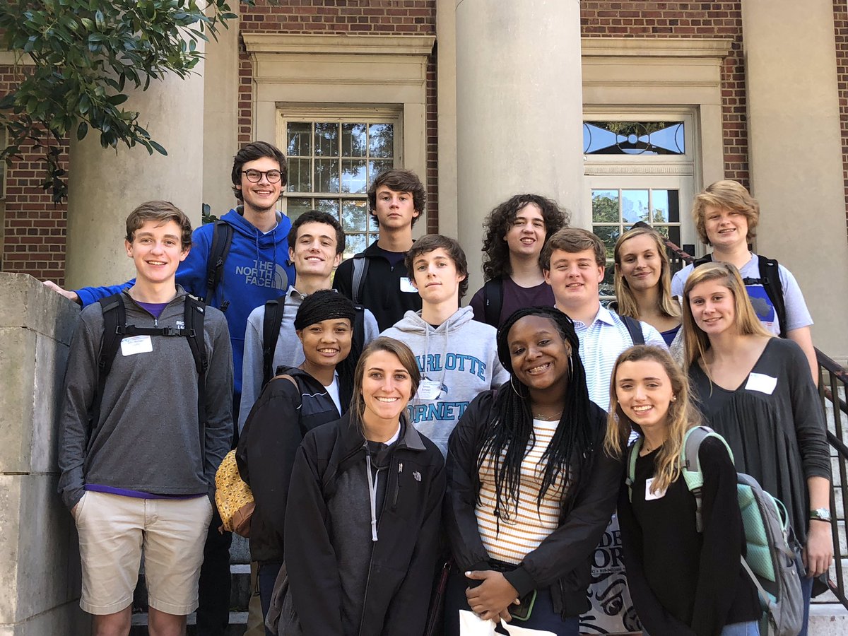 bhsthehitimes's tweet photo. We had a great day yesterday learning new skills and hearing from interesting people at Journalism Day!
@ncsma #uncjday https://t.co/cTmqdhx8Oq
