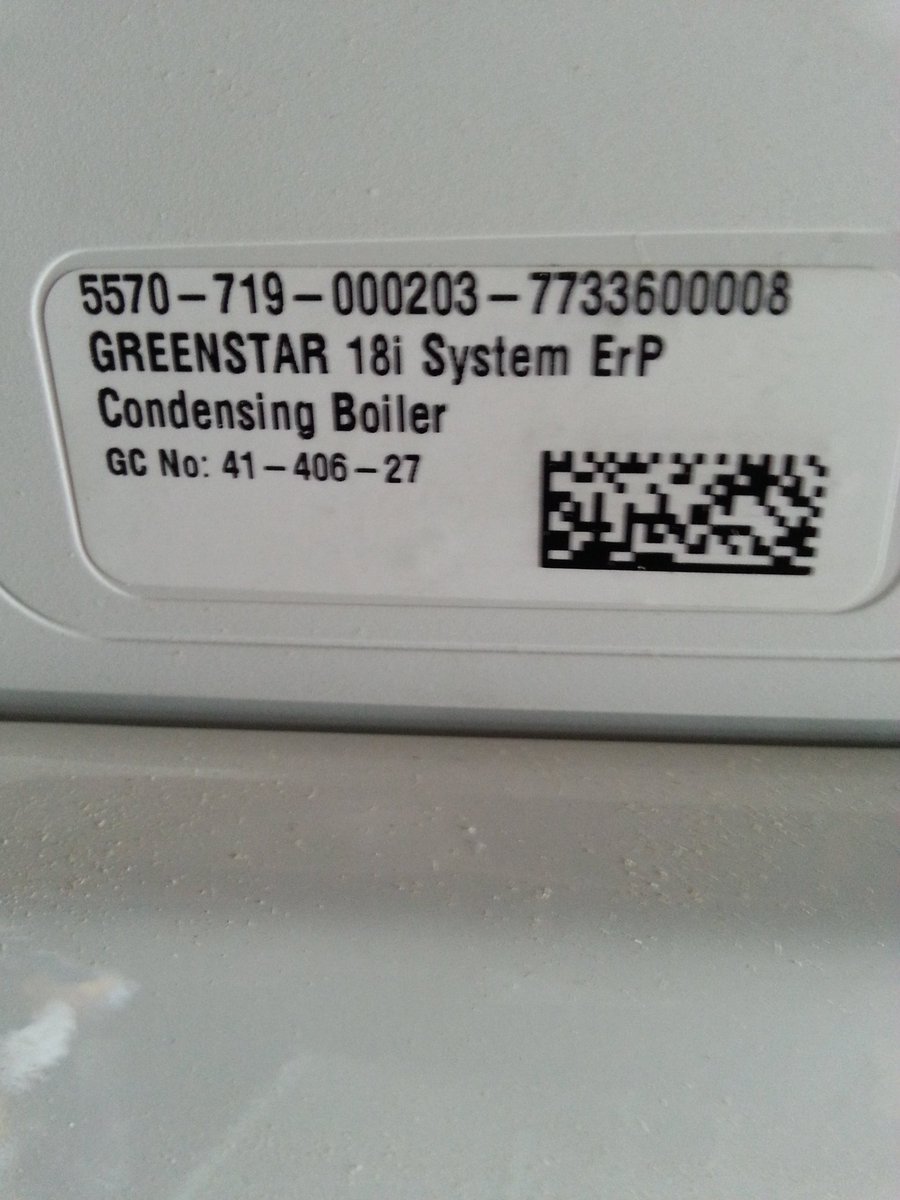 TulipHelp's tweet image. Anyone interested in helping me put together a list of Worcester design faults over the years? Sooo many to choose from but here's two of my faves. PRV at the back of the f#@$ing boiler with no access. Take the whole fan out to change b@#$ard electrodes. #anthingbutaWorcester