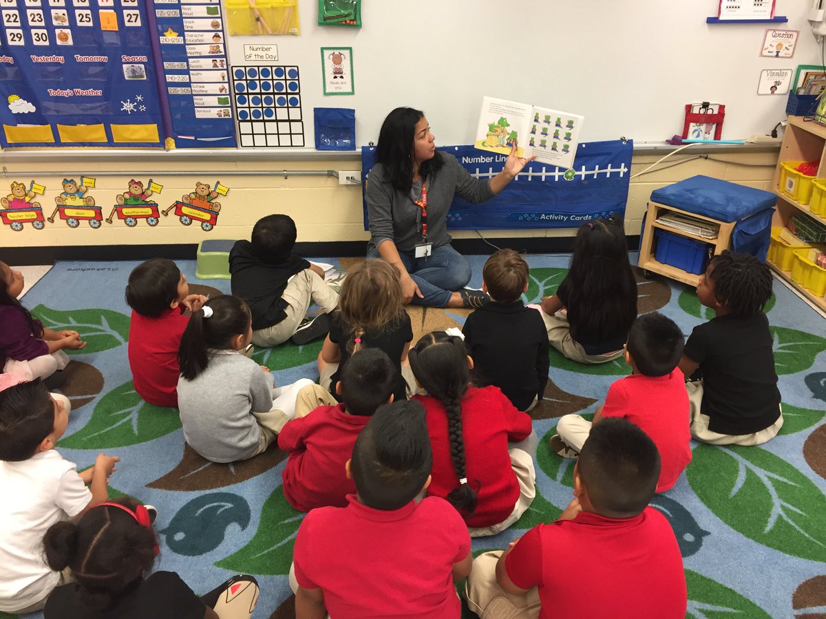 KellyBrinton's tweet photo. School Violence Prevention Week ⁦@rbpsEAGLES⁩ https://t.co/1dO7KVm1i5
