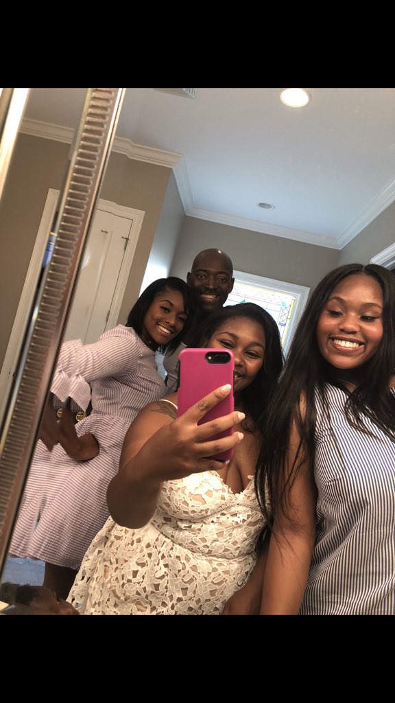 tttrinnnn's tweet photo. Happy Birthday to My Daddy💕 Hope you’re having fun in heaven! I love you forever Paw! -Your B.M ❤️ #RipPaw https://t.co/zZUO8wYYis