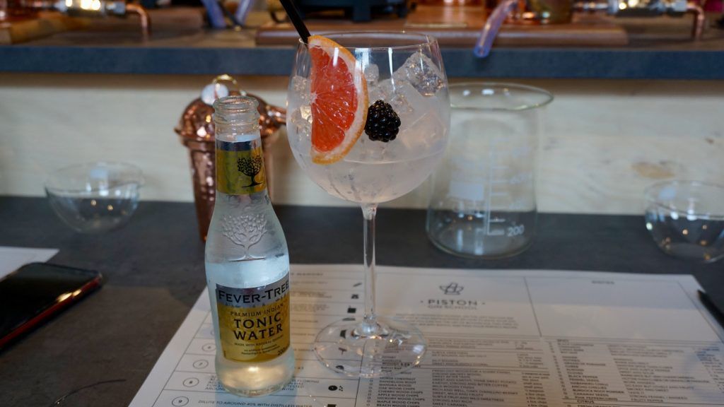 Dr Watson-Pond 🙂🏃♀️🐝🦆☀️🐶 (@misspond) on Twitter photo GIN > Read all about my <a href="/piston_gin/">Piston Gin</a> Gin School experience 🍸 buff.ly/2OkPsNP #brumbloggers GIN > Read all about my <a href="/piston_gin/">Piston Gin</a> Gin School experience 🍸 buff.ly/2OkPsNP #brumbloggers
